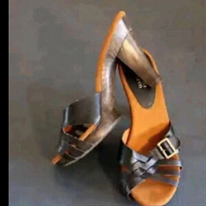 VTG Mossimo Supply Co Women's Sandals size 9 Black 3" Heel slip on